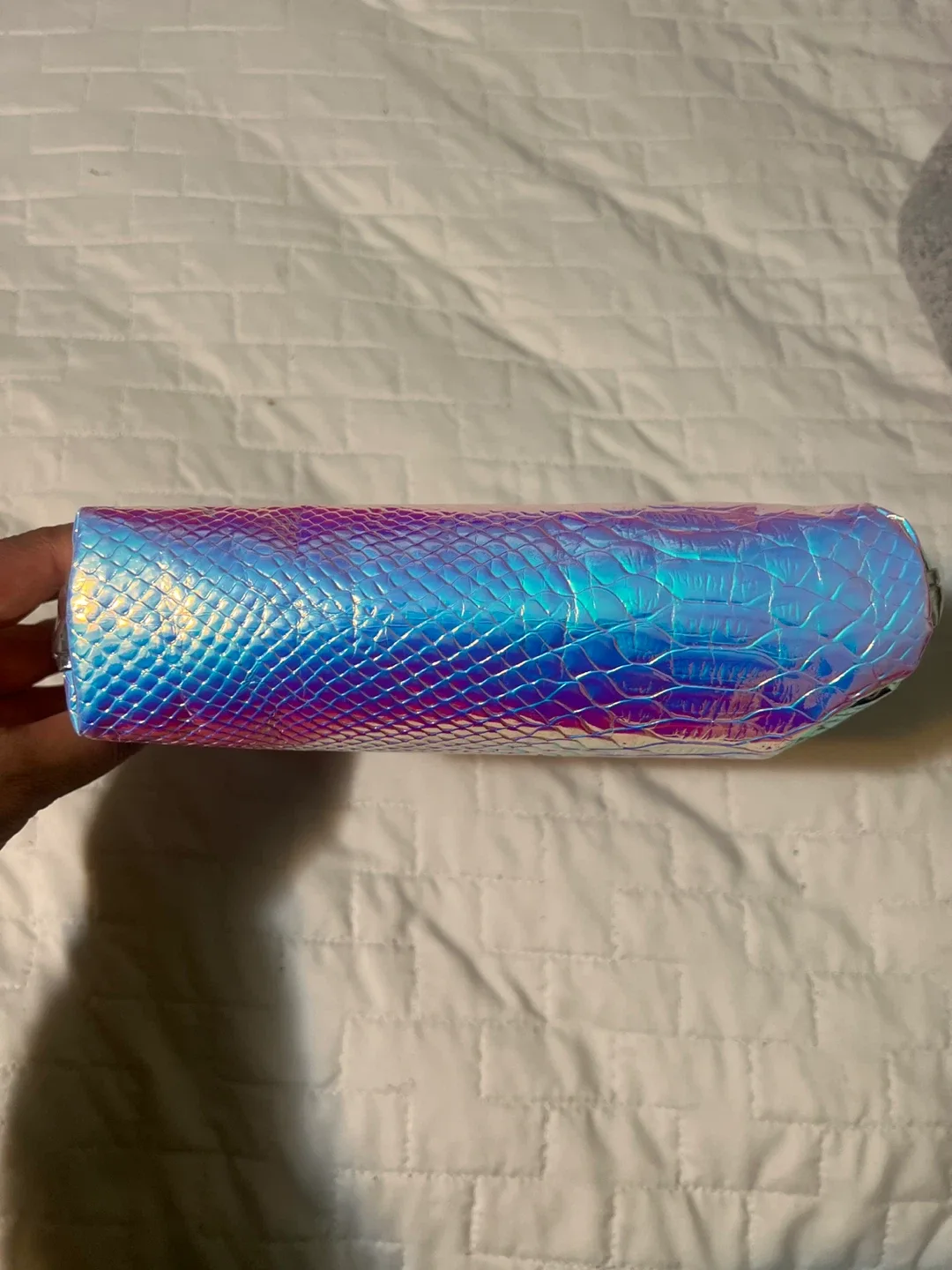 Iridescent Makeup Bag image indicator(2)