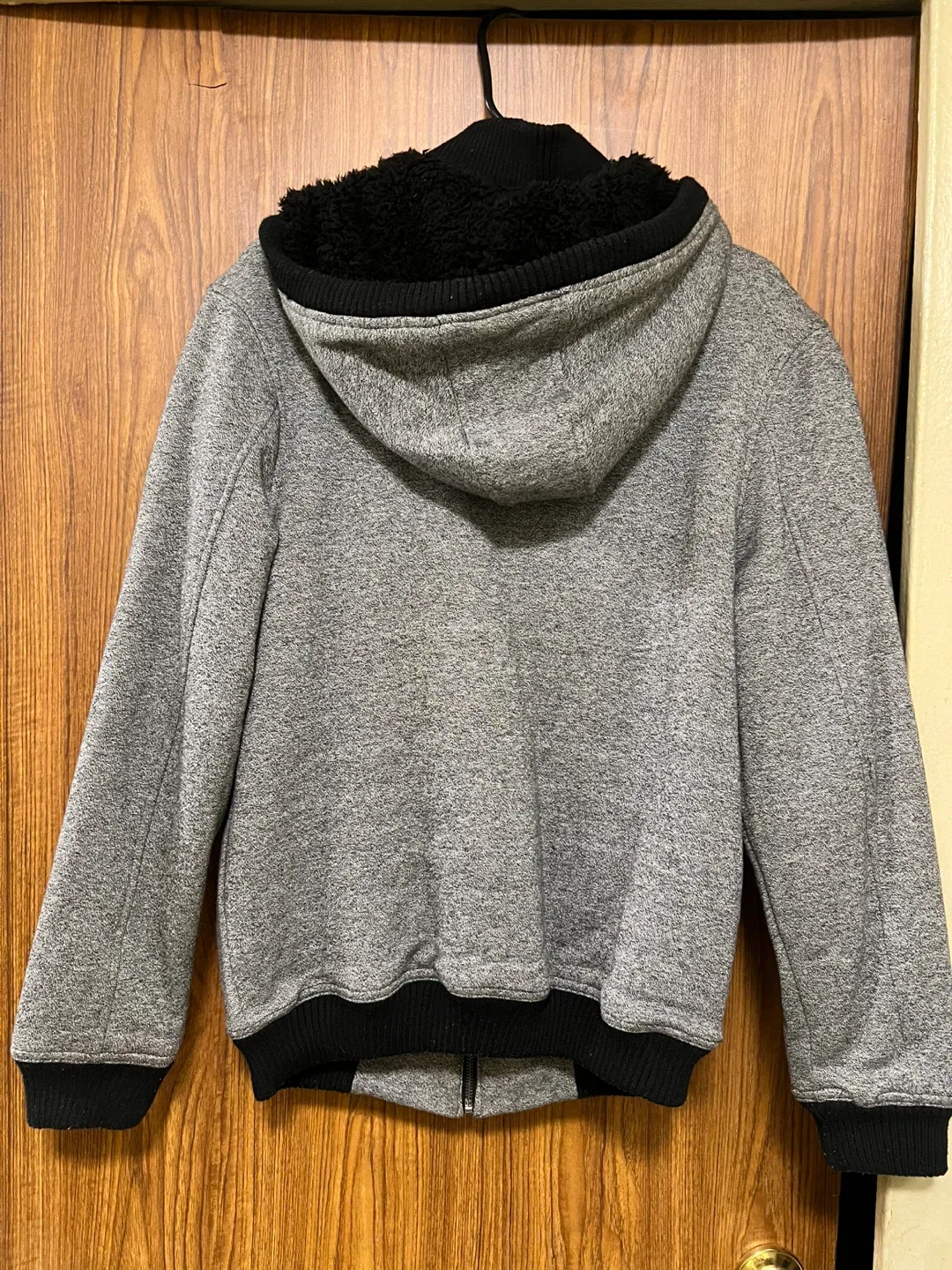 SIZE S Men’s Sweater Jacket image indicator(2)