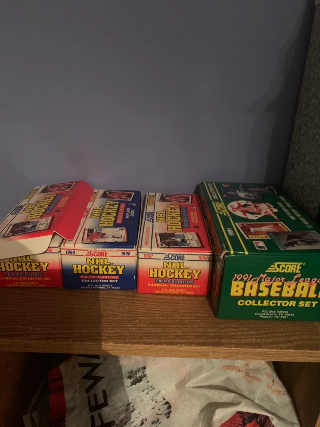 Vintage NHL Hockey Trading Cards