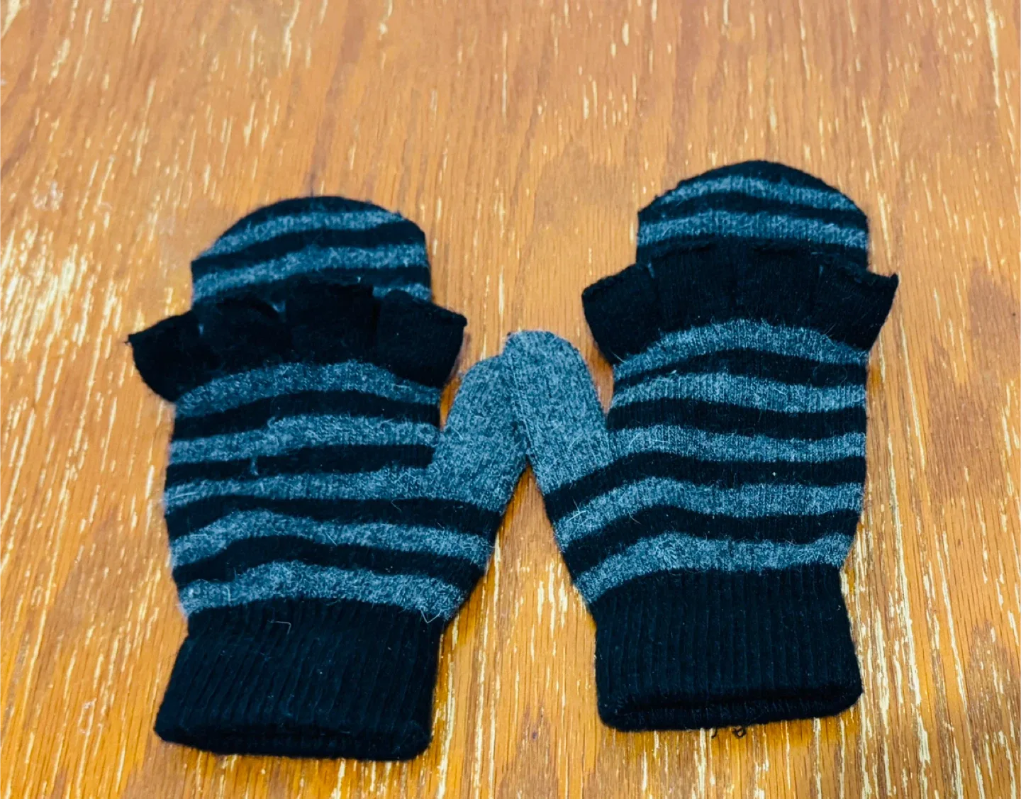 Striped Convertible Mittens