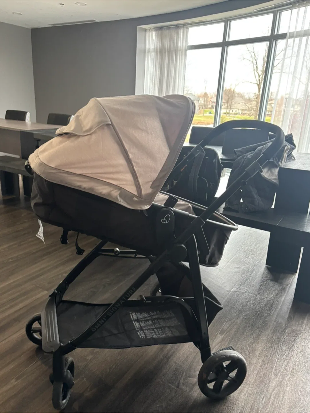 Evenflo Omni Signature Travel System Stroller & Car Seat