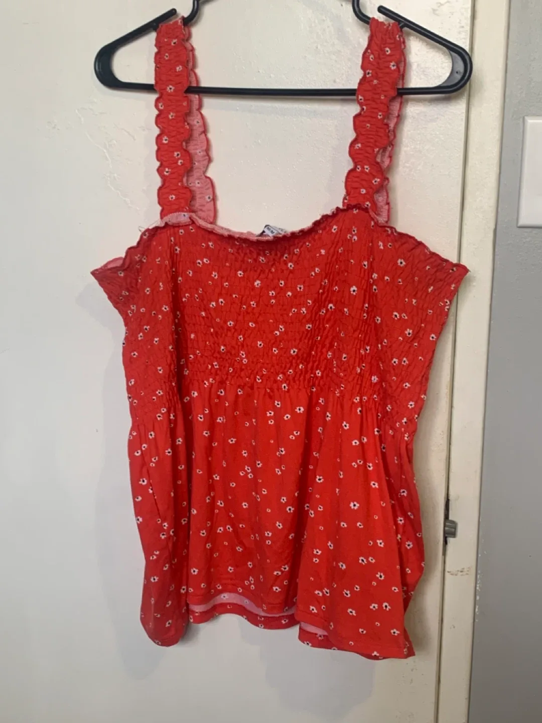 mySTYLE Red Floral Tank Top image indicator(2)