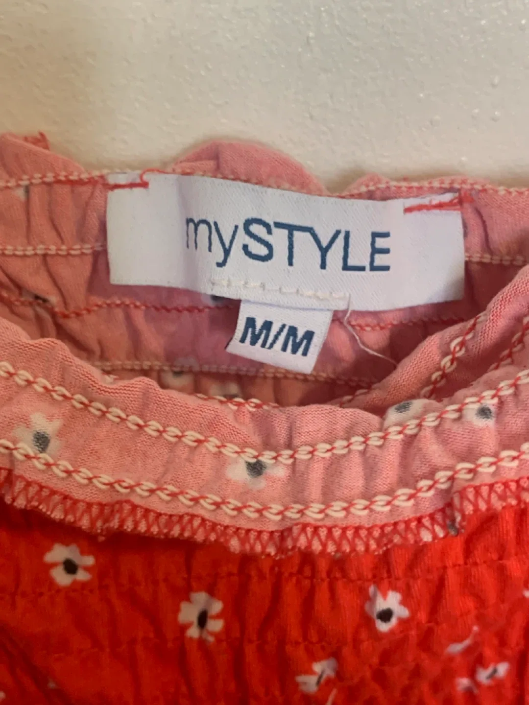 mySTYLE Red Floral Tank Top image indicator(3)