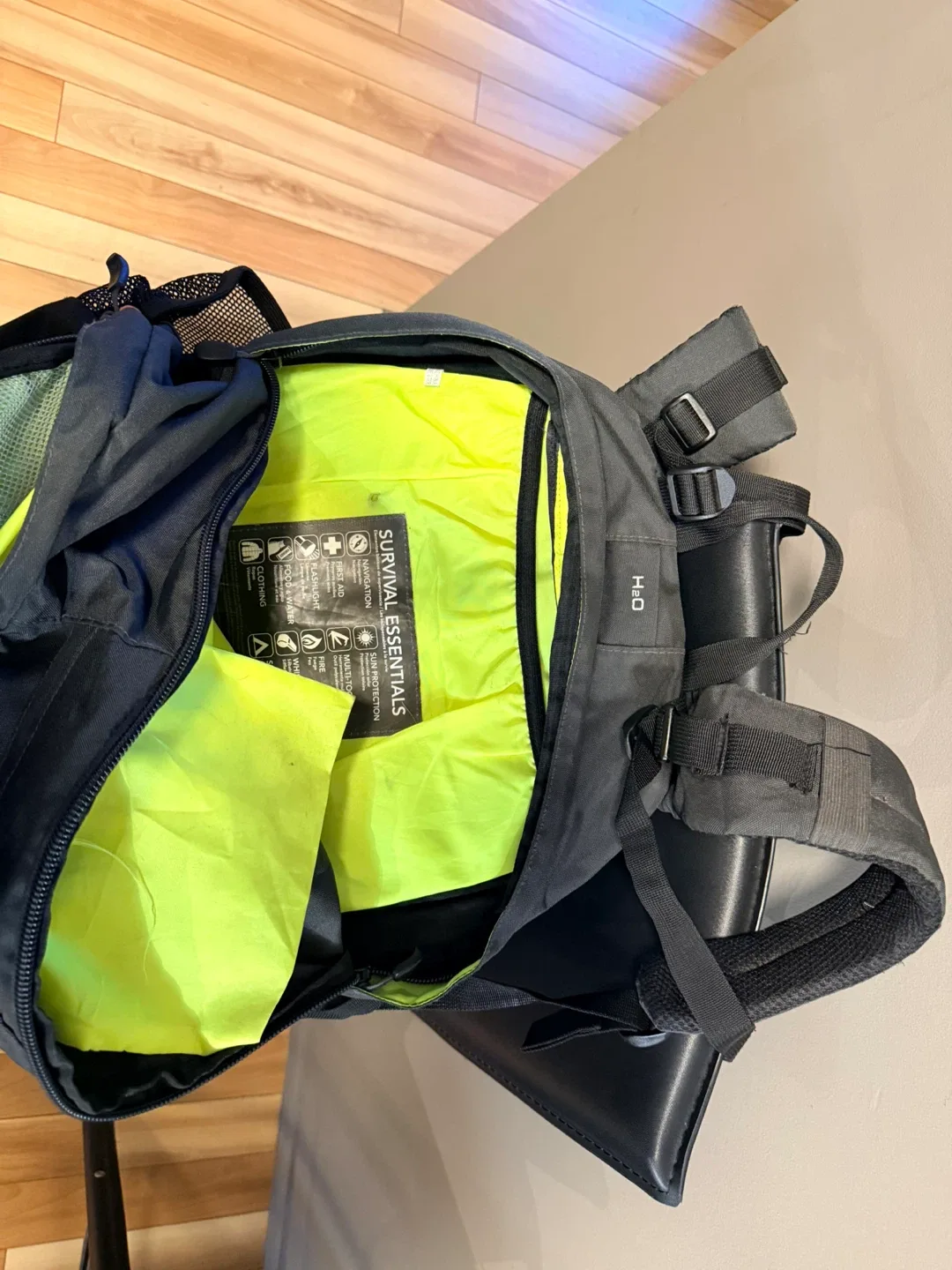 High Sierra Tokopah 40 Backpack - Grey image indicator(3)