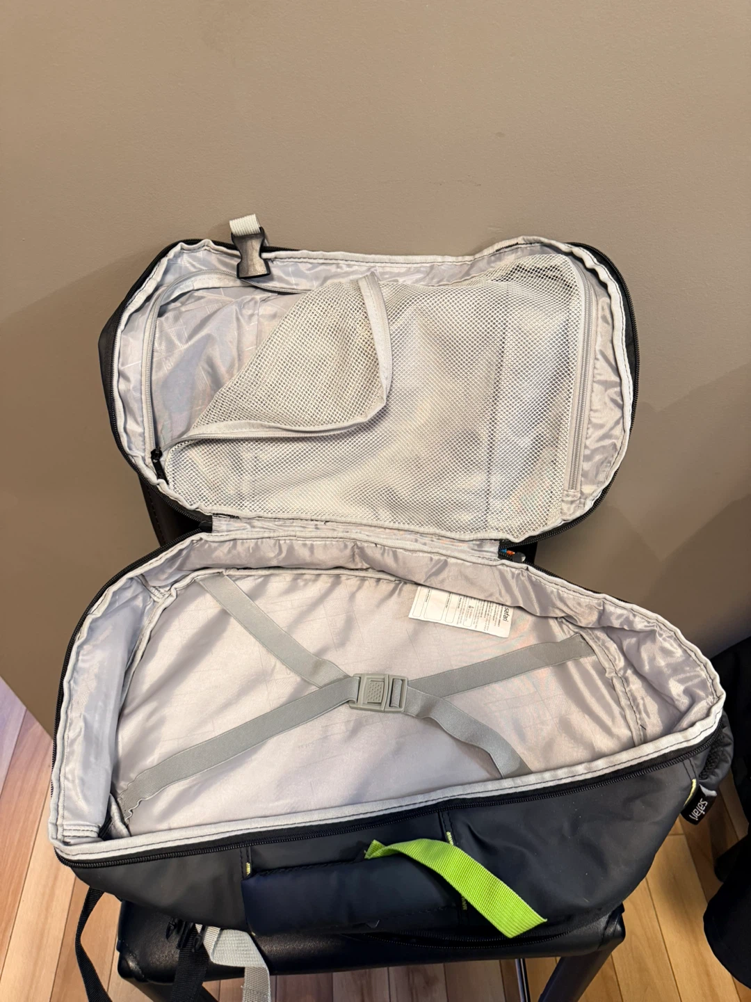 Safari Seek 32 Black Backpack - photo 3