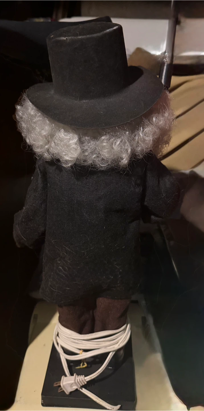 Vintage Animated Christmas Figure - photo 3