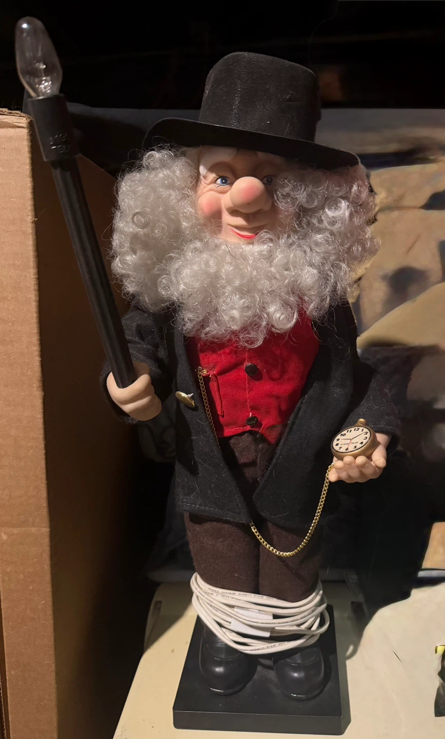 Vintage Animated Christmas Figure - photo 2