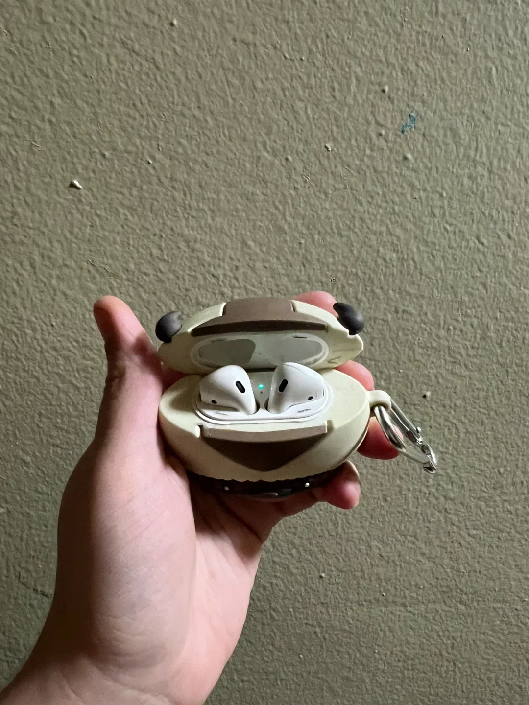 Working Airpods w Case image indicator(2)