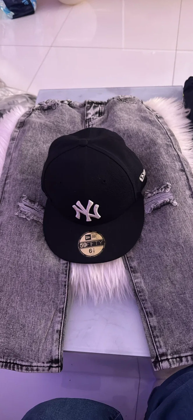 Zara Beige Cargo Pants - Size 6/78