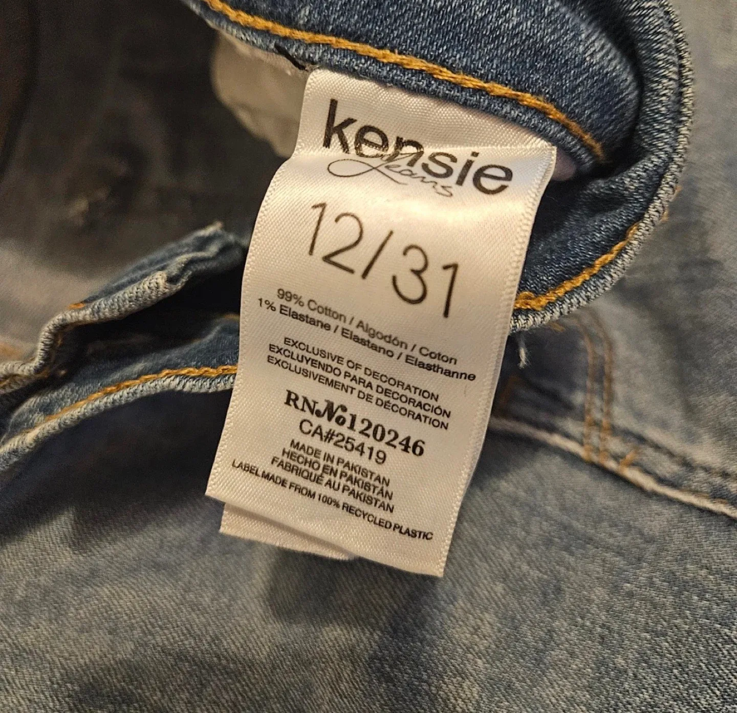 Kensie The Effortless Skinny Crop Jeans - Size 12 image indicator(4)