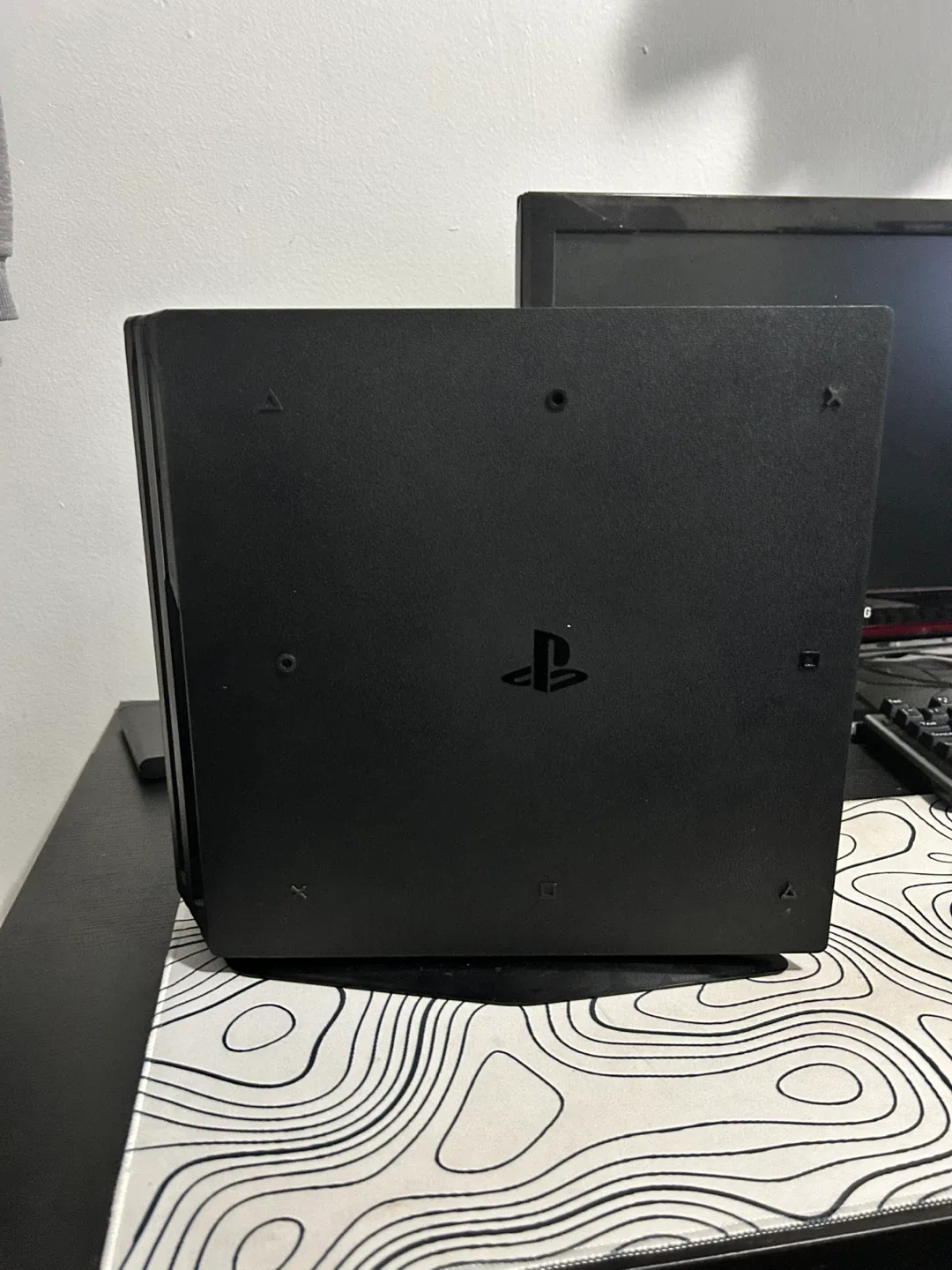 PS4 Games, Controllers, Charging Station image indicator(4)