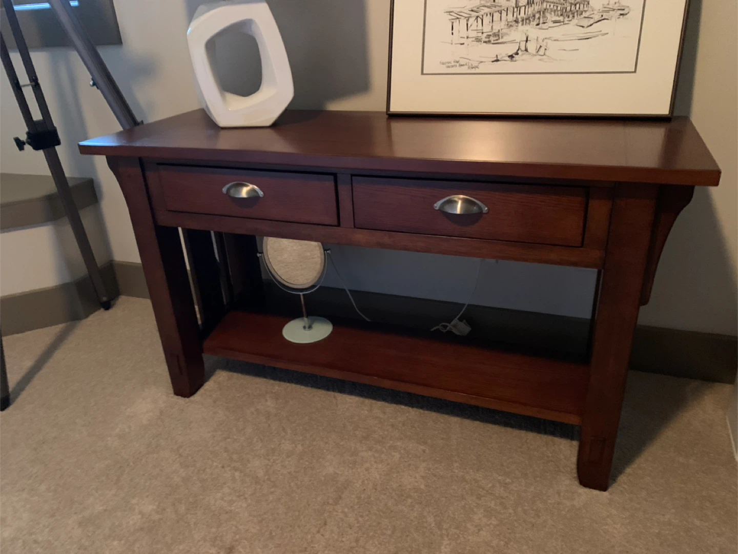 Wooden Console Table, Rocking Chair, Laundry Basket - photo 3