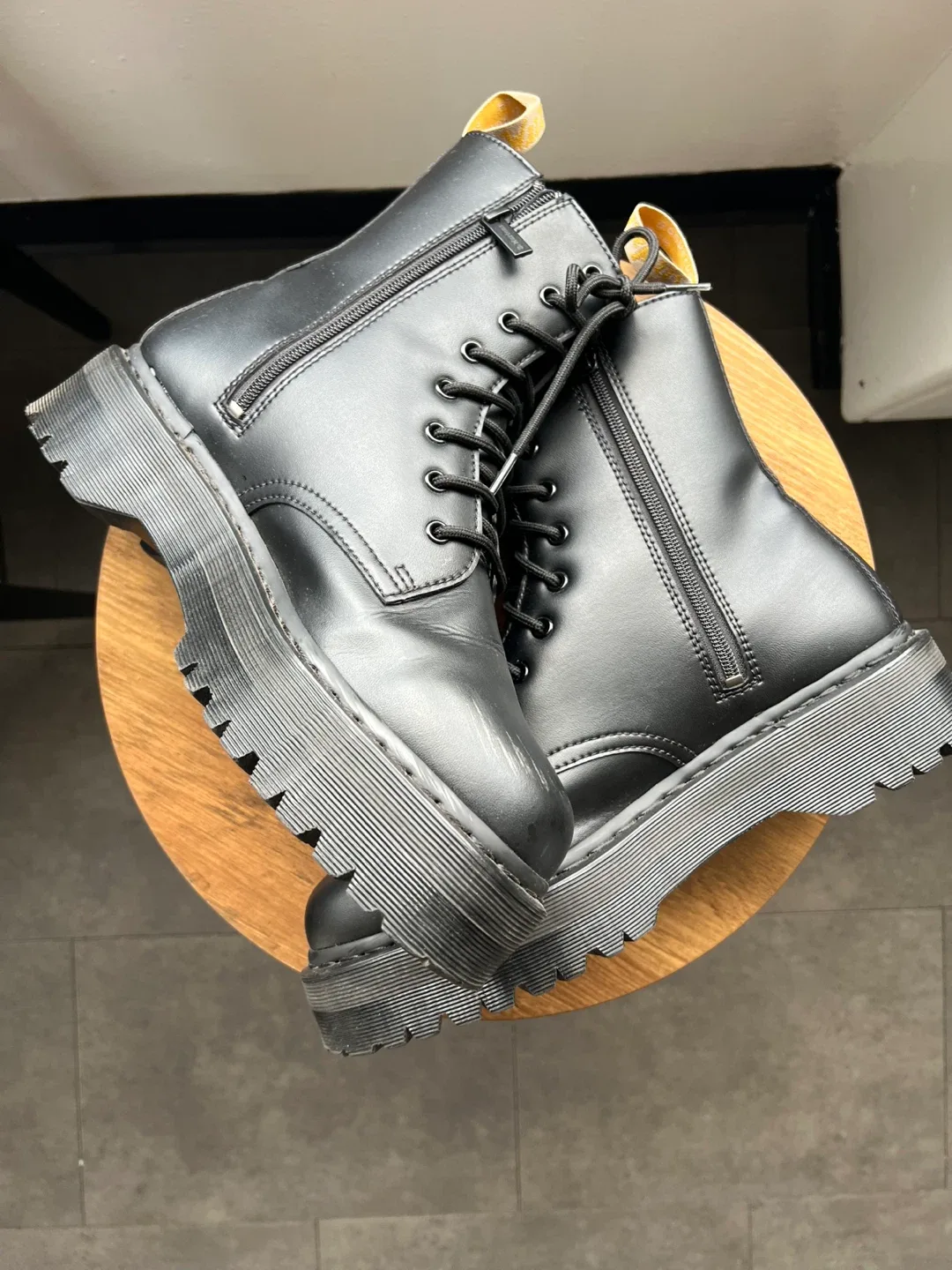 SIZE 12 - Dr. Martens Vegan Jadon II - MOVING OUT SALE ✈️✈️ image indicator(3)