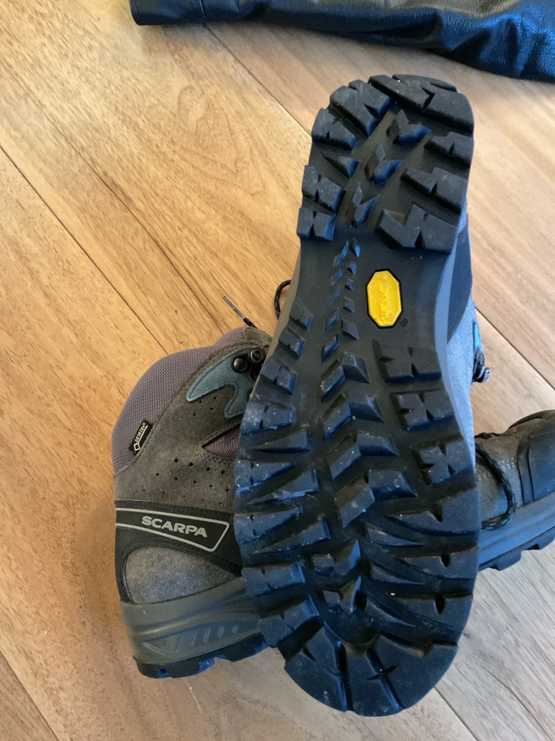 Scarpa Hiking Boots - Size 41.5 image indicator(5)