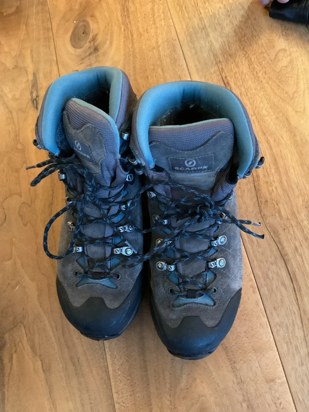 Scarpa Hiking Boots - Size 41.5