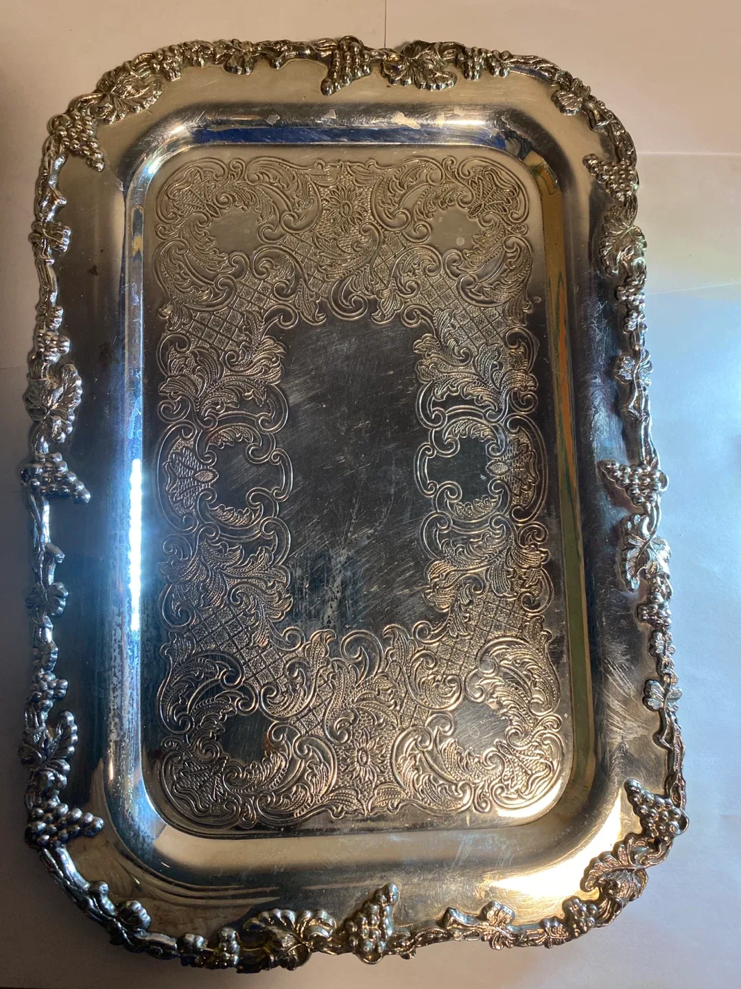 Norman Old English Reproduction Tray