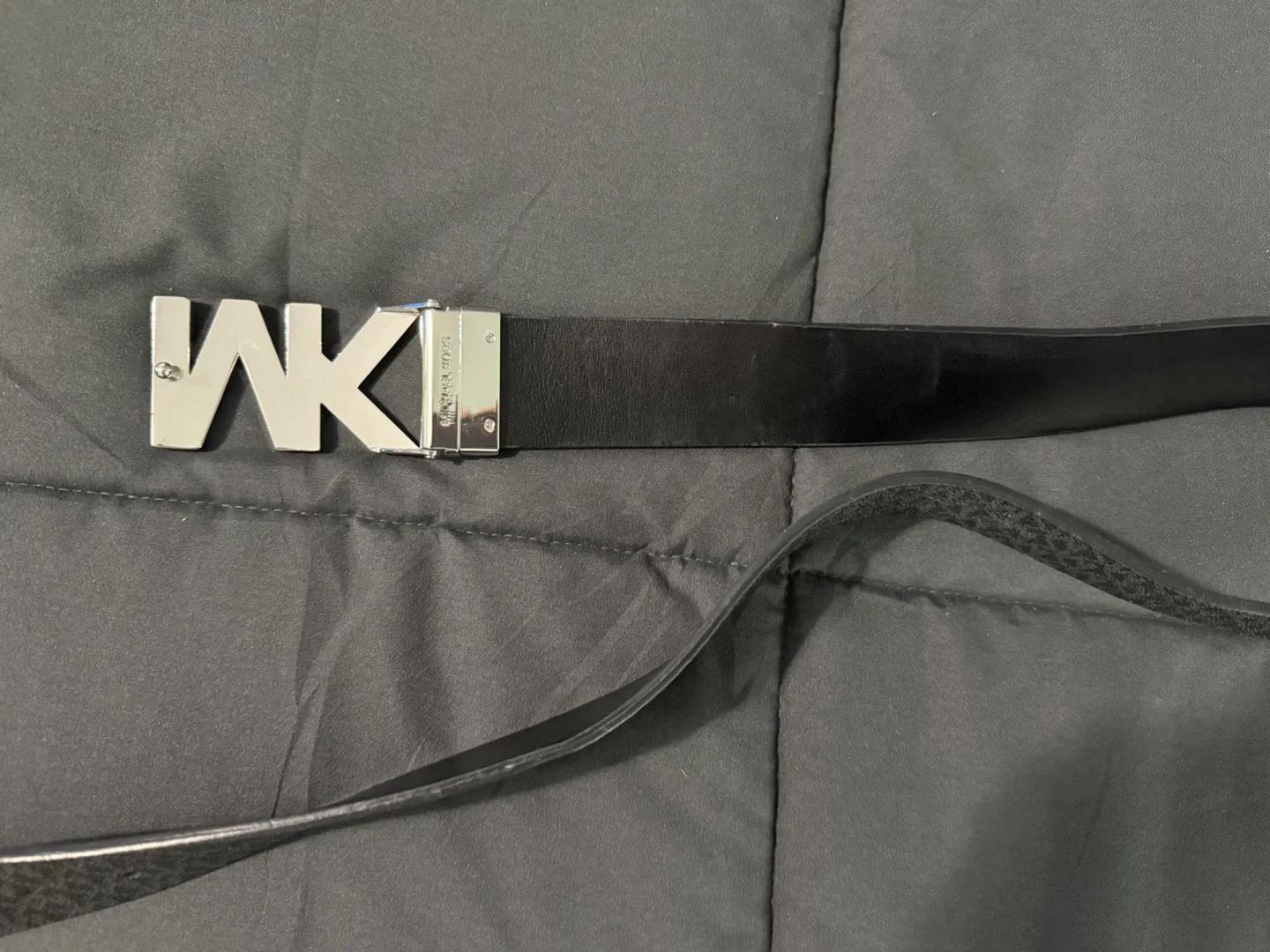 Michael Kors Reversible Belt image indicator(5)