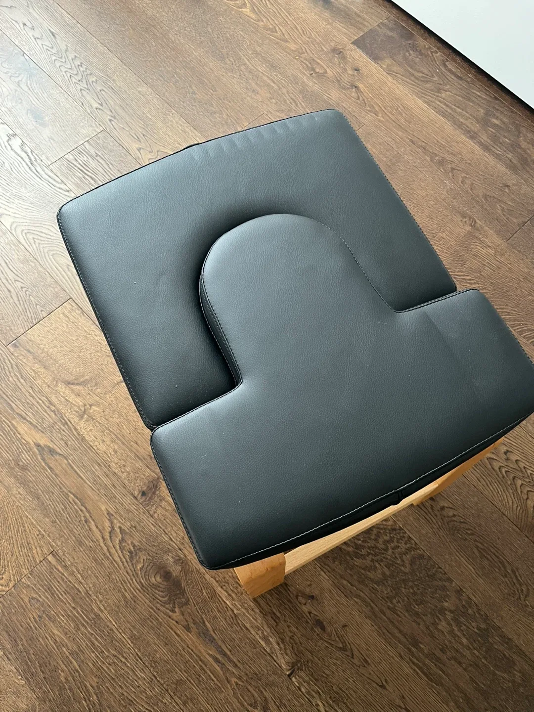 Yoga Headstand Bench - Black and Birch image indicator(6)