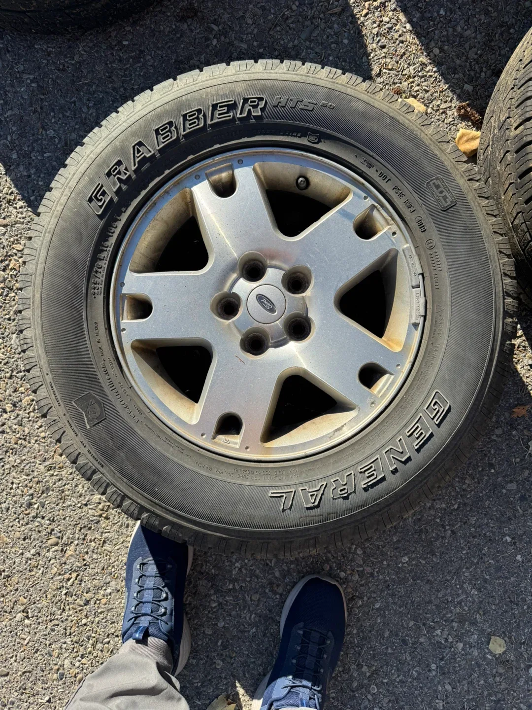 2006 Ford Escape XLT SUV - Reliable Ride! image indicator(10)