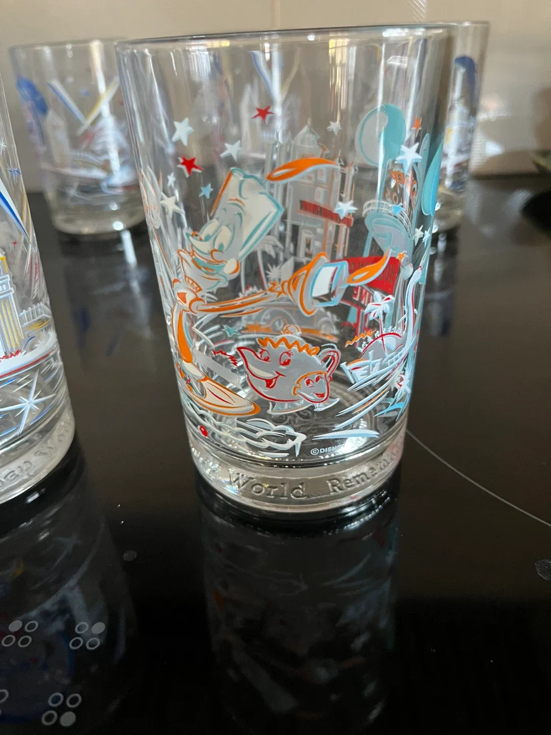 Disney World Collectors Glasses image indicator(3)