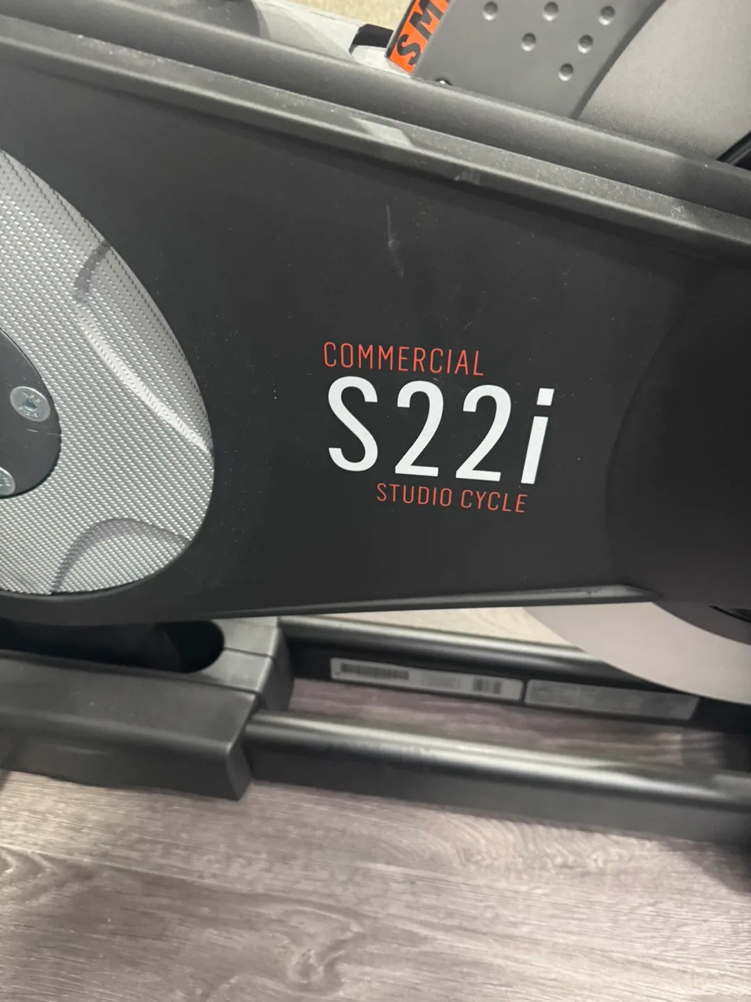 NordicTrack Commercial S22i Studio Cycle image indicator(4)