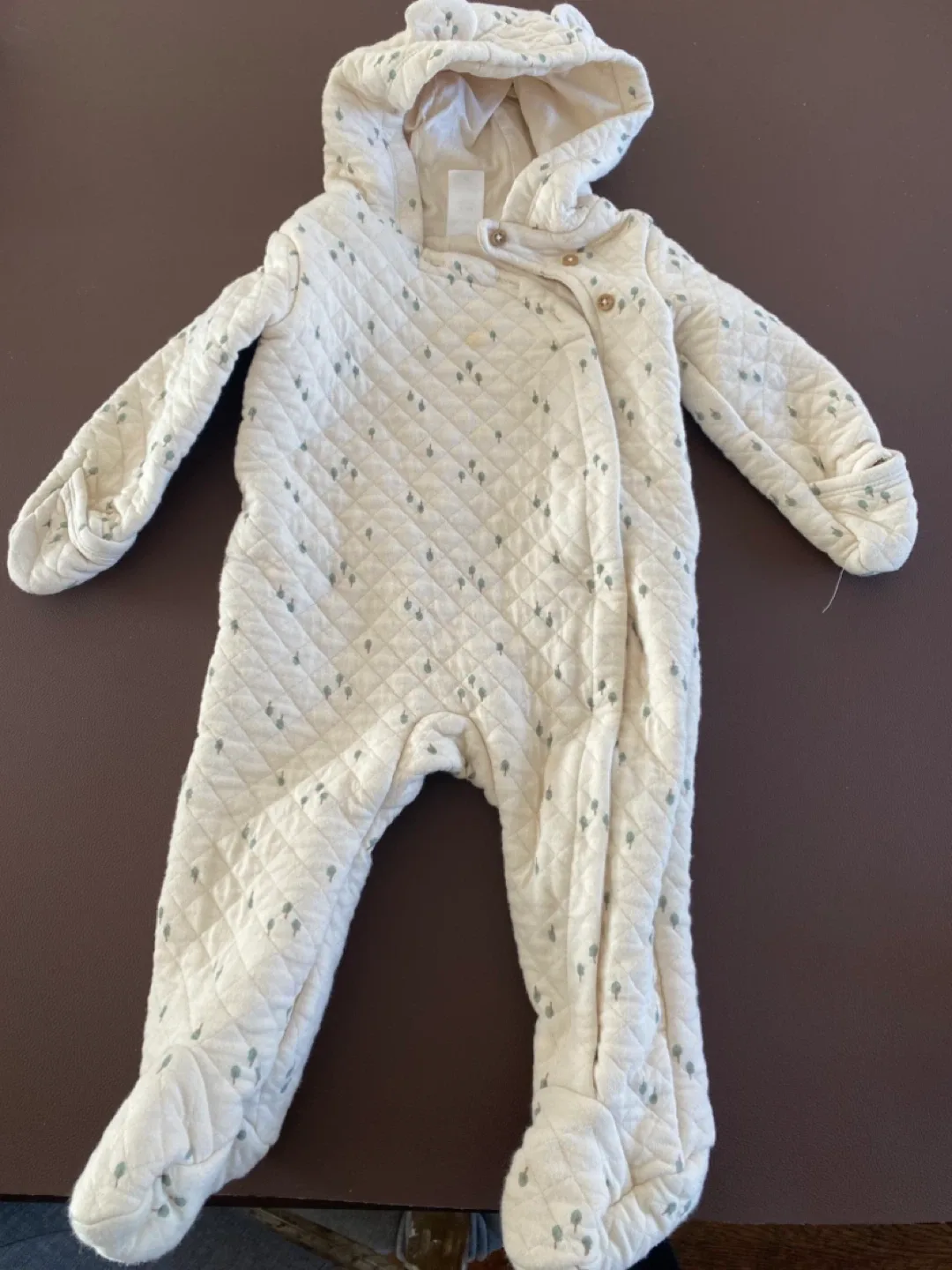 Baby Gap Fleece Bear Suit 6-12 Months image indicator(7)