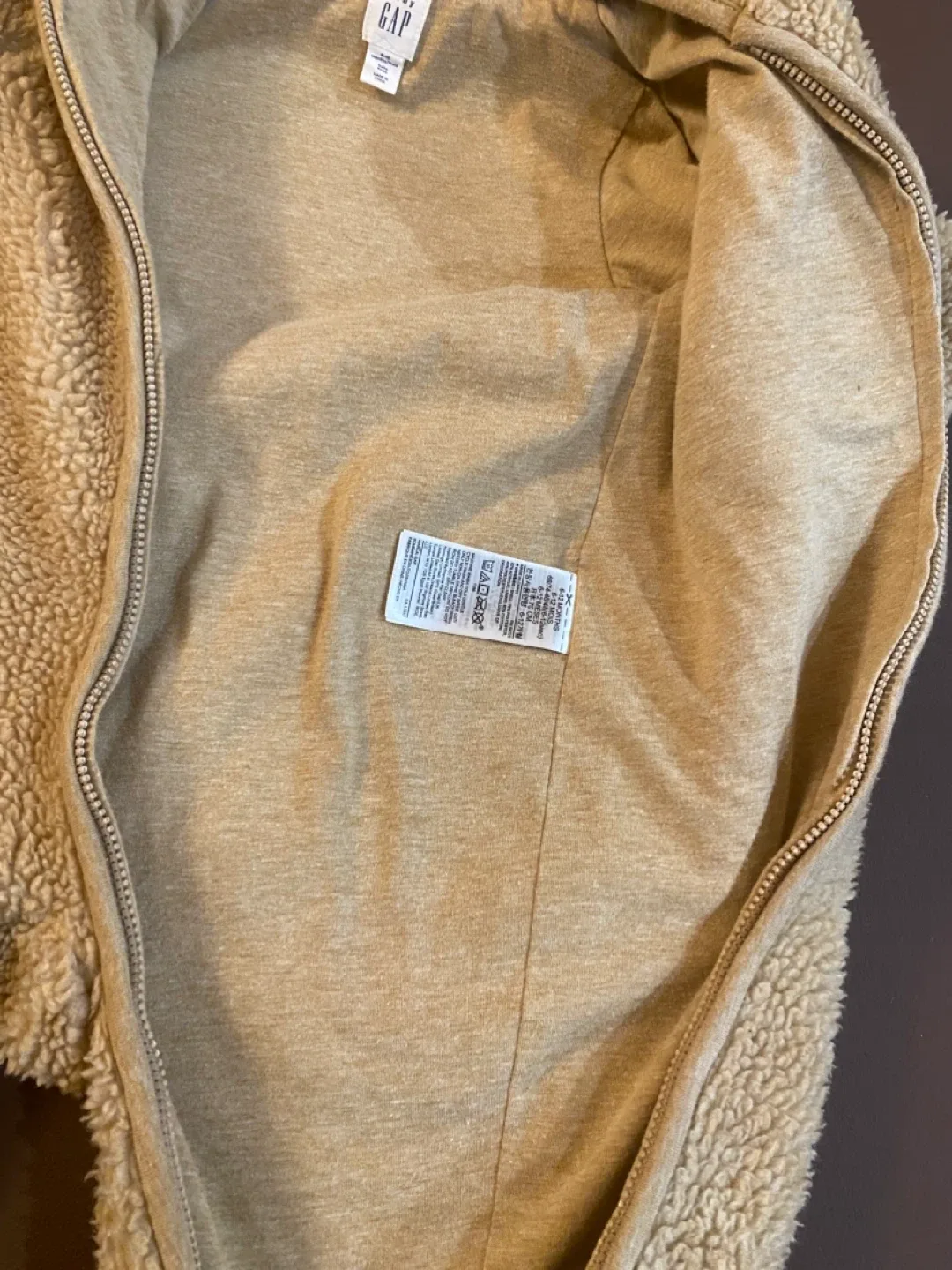 Baby Gap Fleece Bear Suit 6-12 Months image indicator(6)