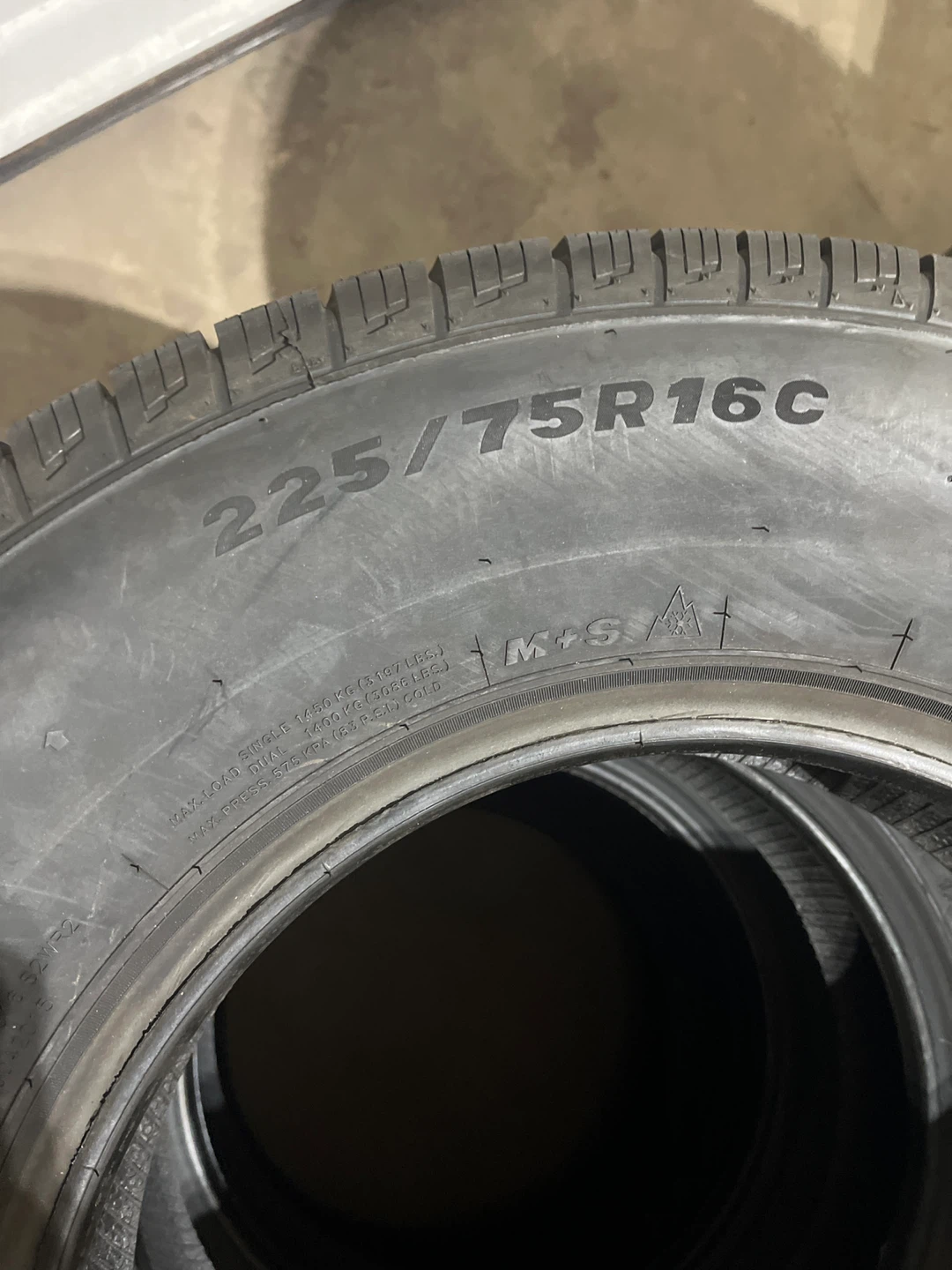 Imperial All Season Van Driver Tires 225/75R16C - photo 4