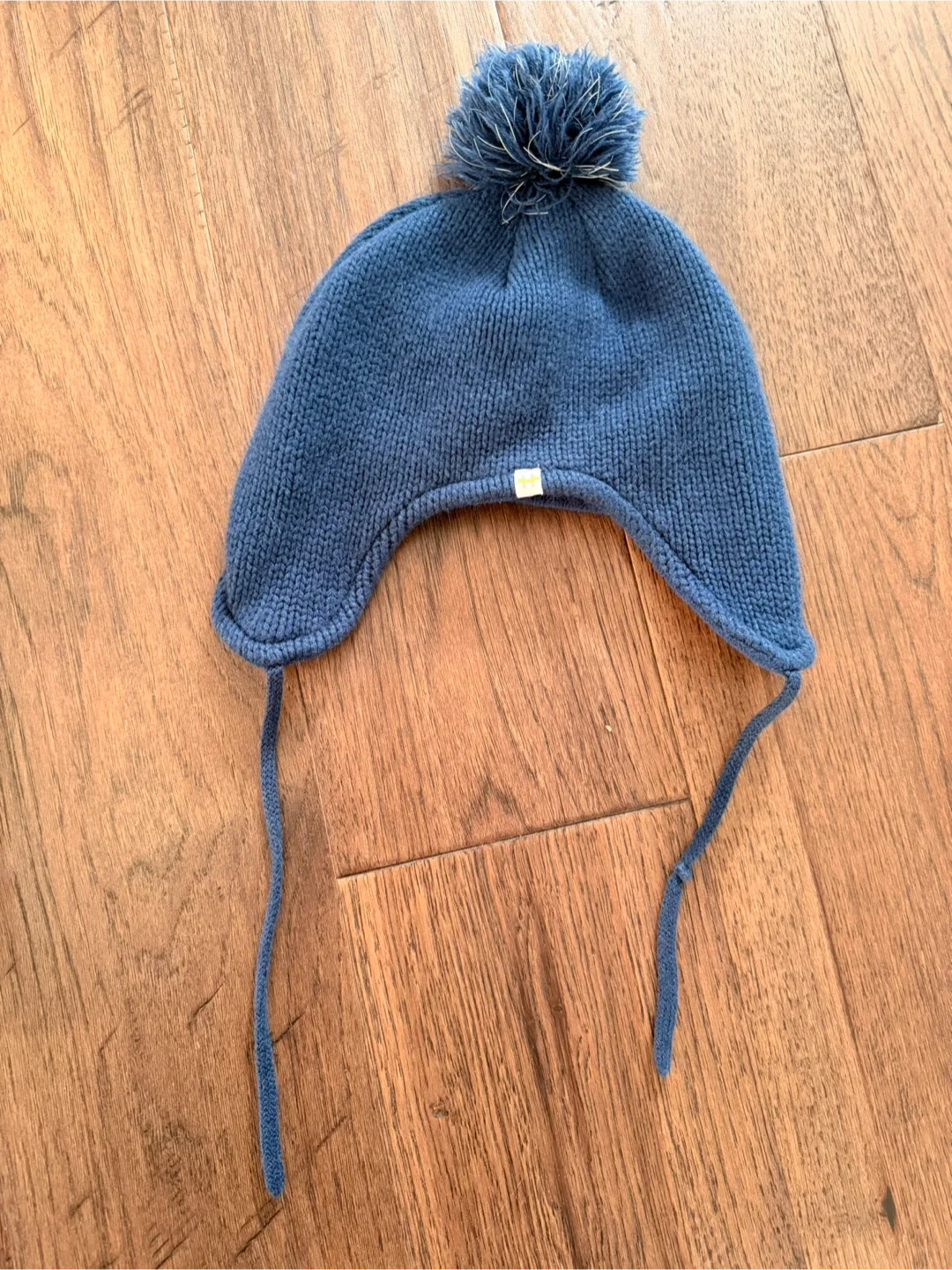 All for $20!! Kids Snow Lot (Size 5 Snow Pants, Hat & Mittens) image indicator(7)