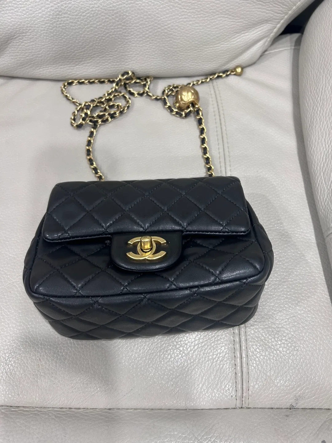 Chanel Black Mini Flap Bag image indicator(4)