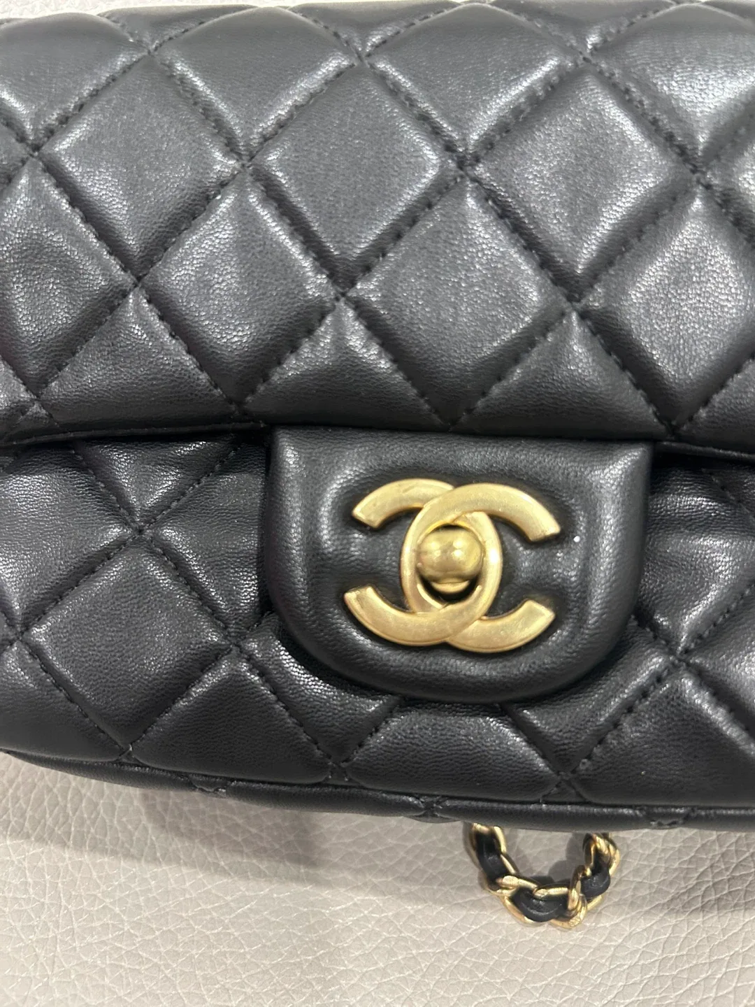 Chanel Black Mini Flap Bag image indicator(7)