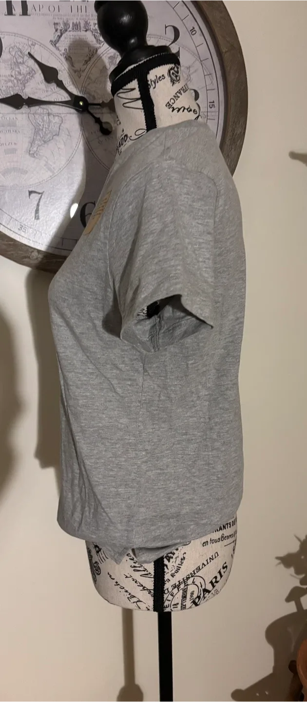 Bench Dog Mama Grey T-Shirt, New image indicator(5)