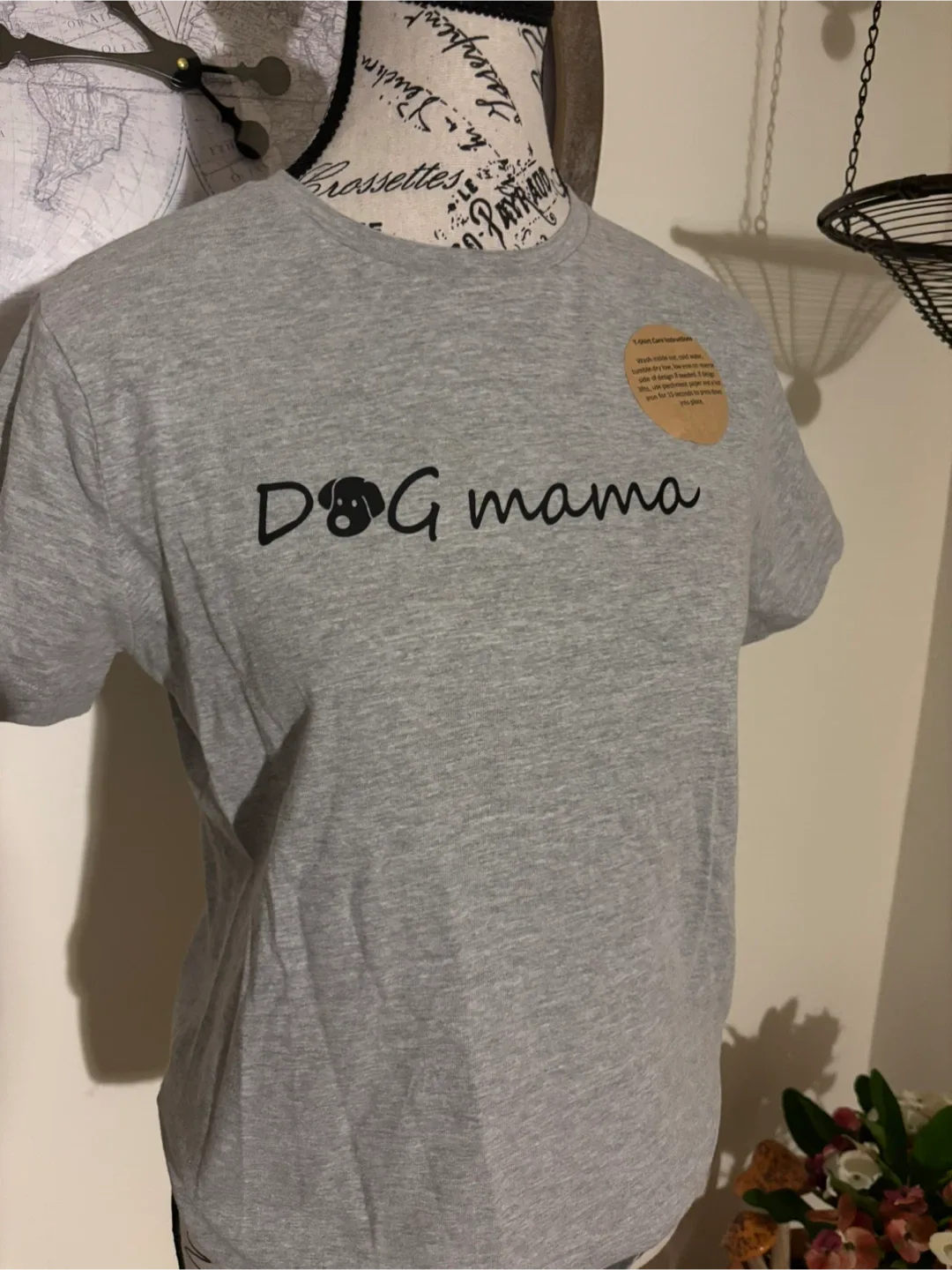 Bench Dog Mama Grey T-Shirt, New image indicator(2)