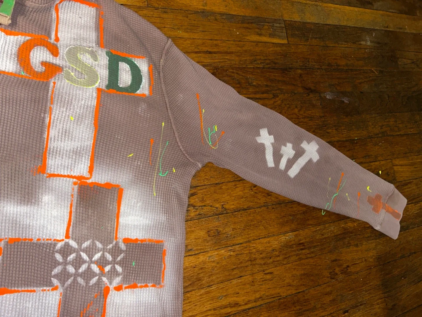 Custom Graphic Hoodie image indicator(8)