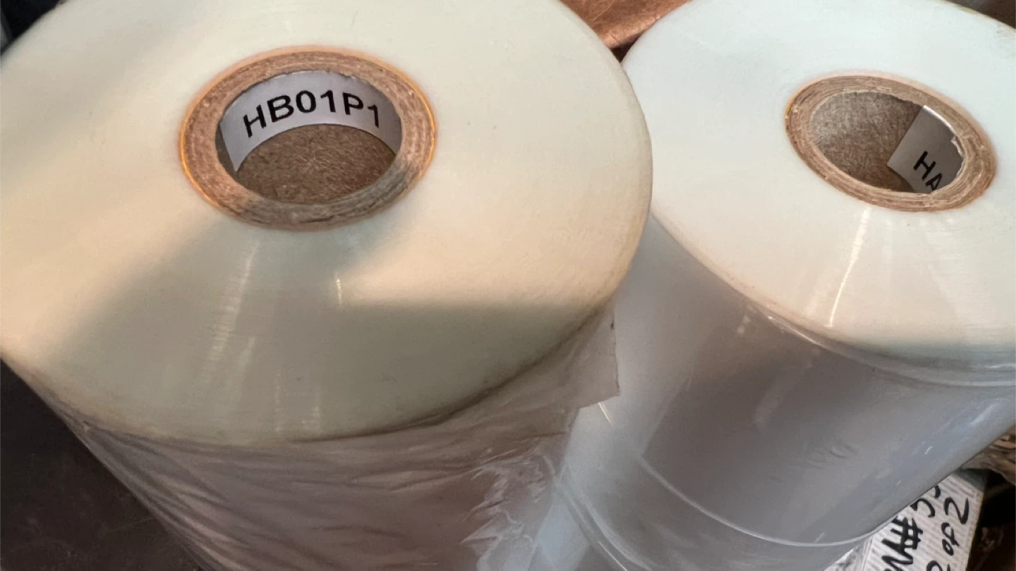ACCO Brands Nap-Lam II Gloss Laminate Roll - photo 3
