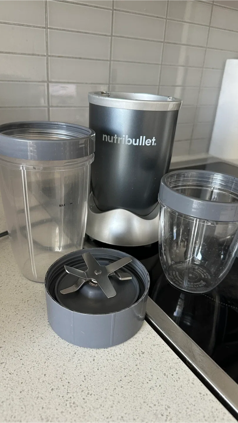NutriBullet 600 Blender & Mixer System
