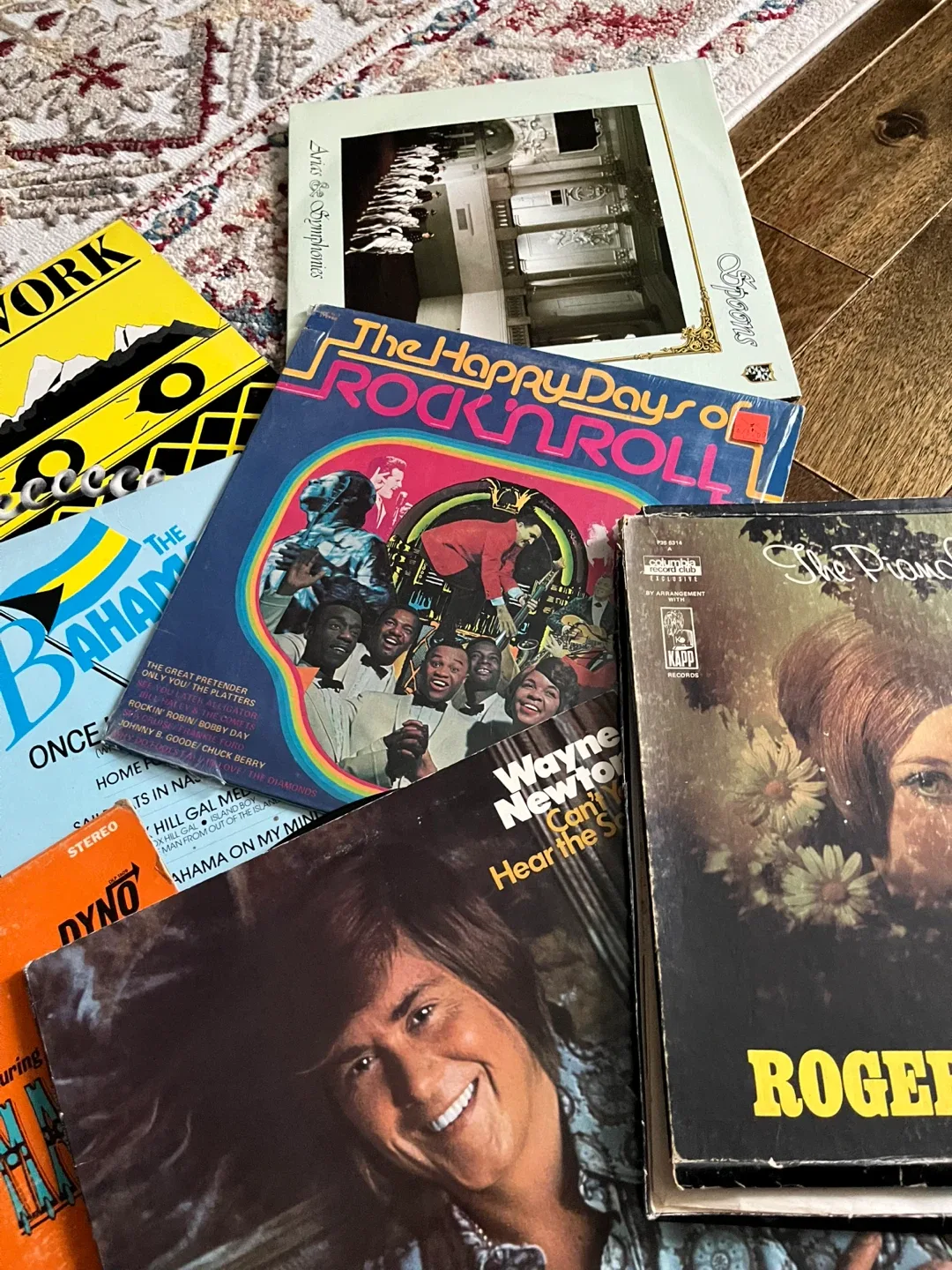 Vintage Vinyl Record Collection/ some scratches on vinyls image indicator(4)