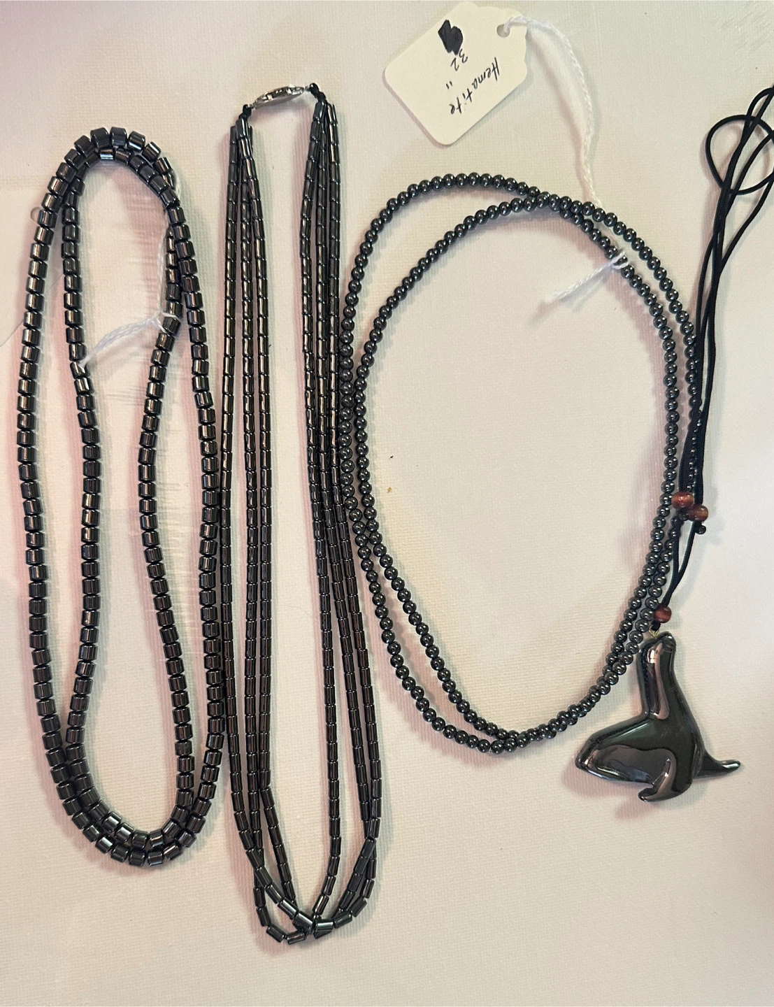 BRAND NEW 61 pcs of Hematite Necklaces & Jewellery LOT - photo 4