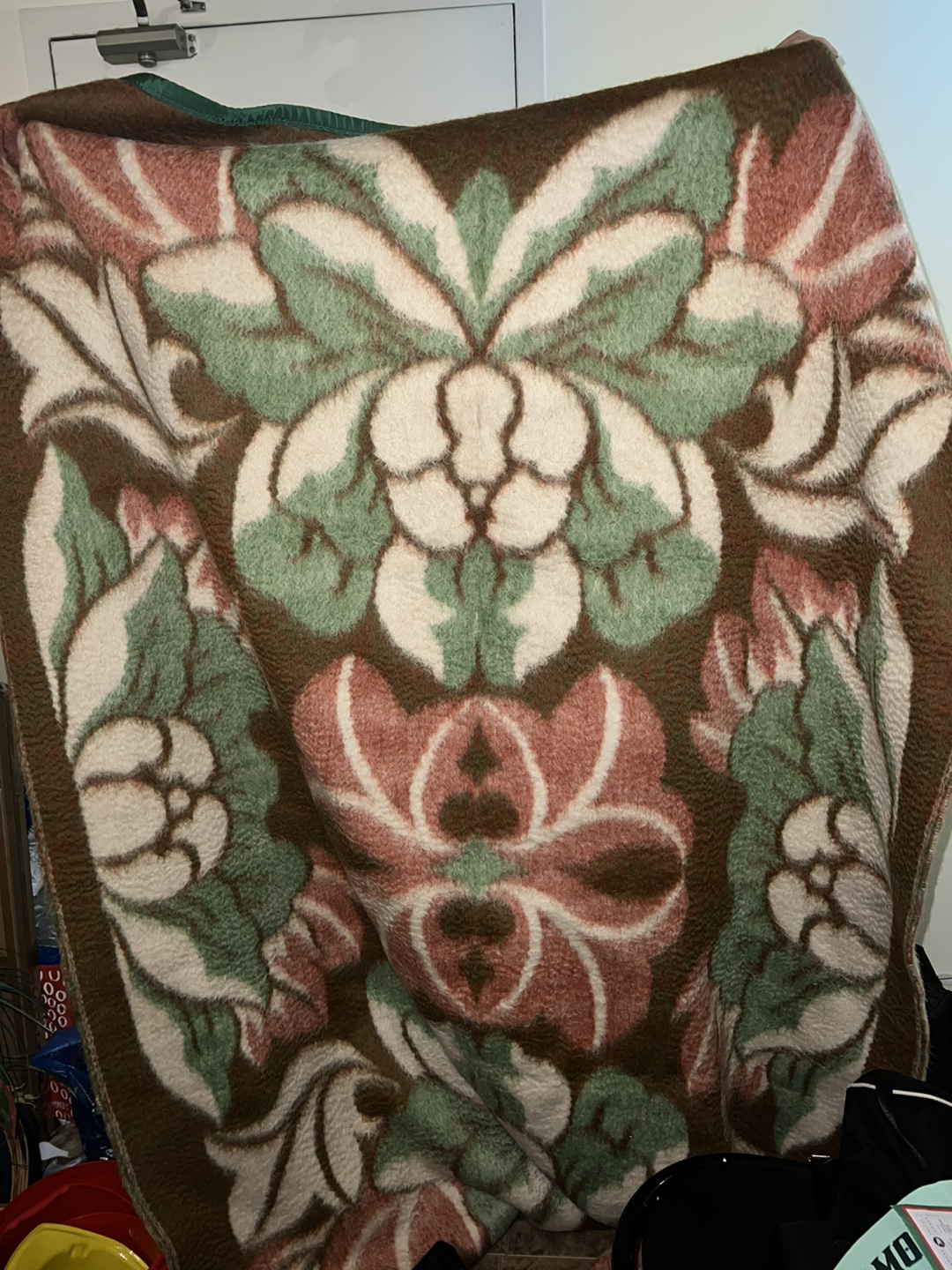 Brand New-Floral Pattern Blanket - photo 2