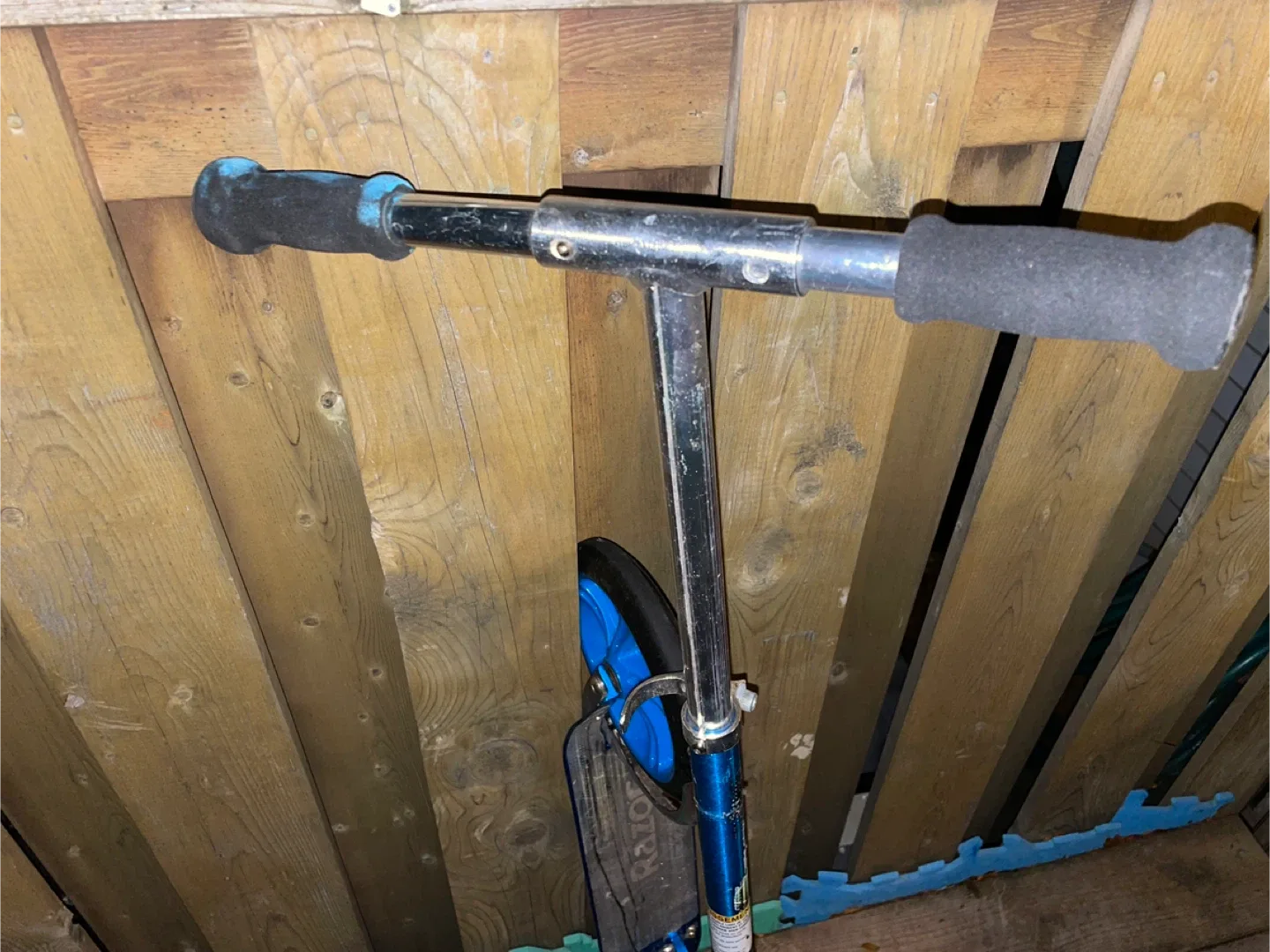 Razor A5 Lux Blue Scooter image indicator(5)