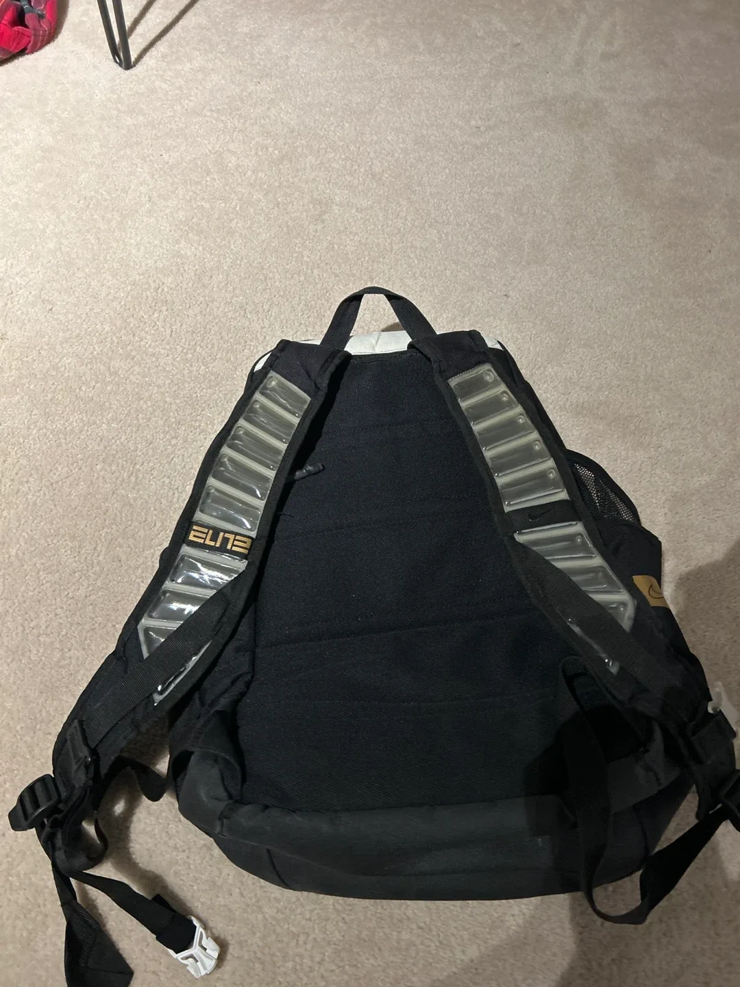 OG Nike Elite Backpack image indicator(5)