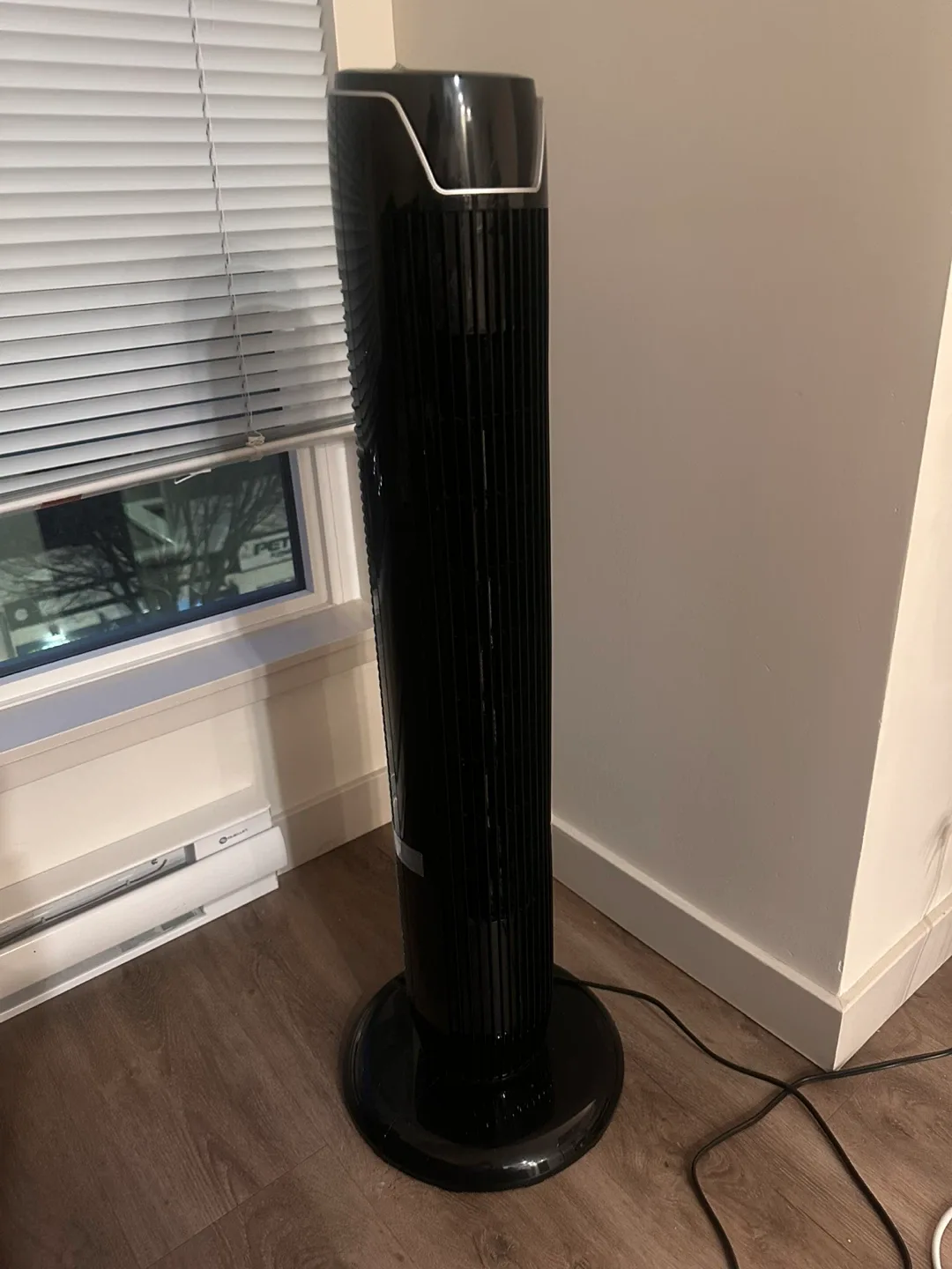 Ecohouzing Tower Fan image indicator(2)