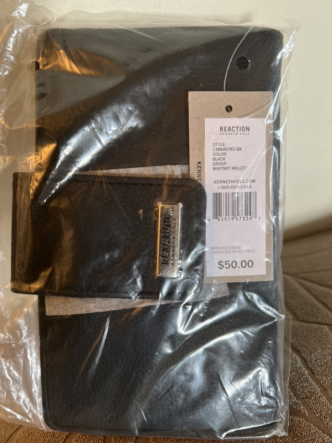 New Kenneth Cole Reaction Whitney Wallet