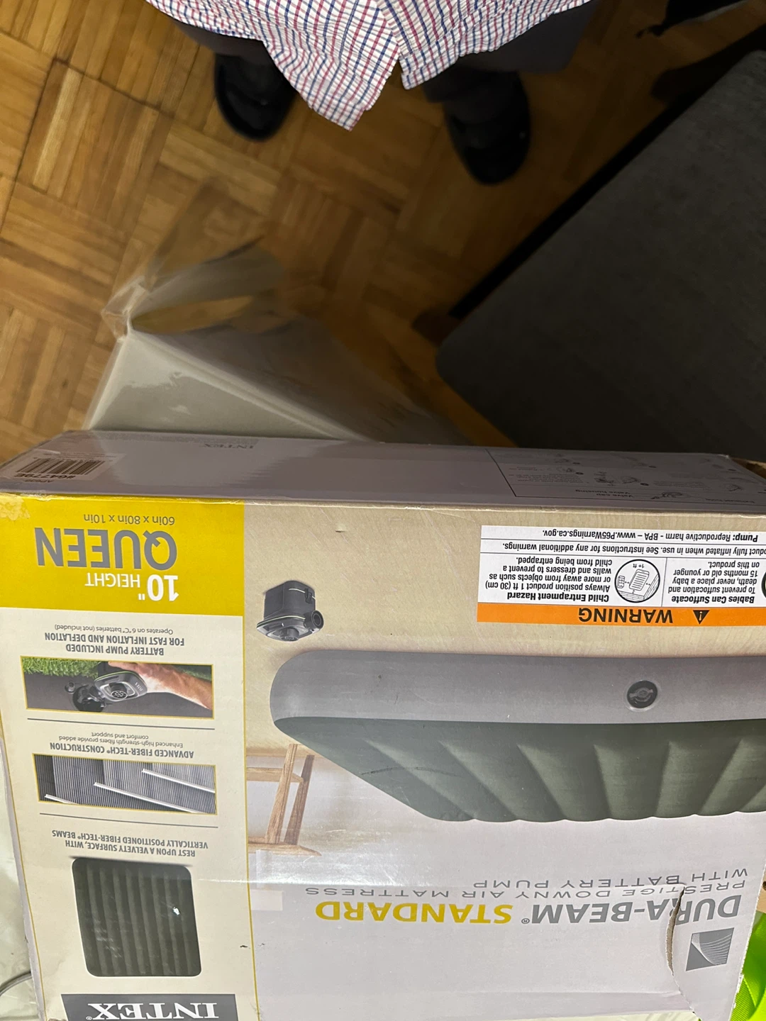 Intex Dura-Beam Standard Queen Air Mattress - New in Box - photo 4
