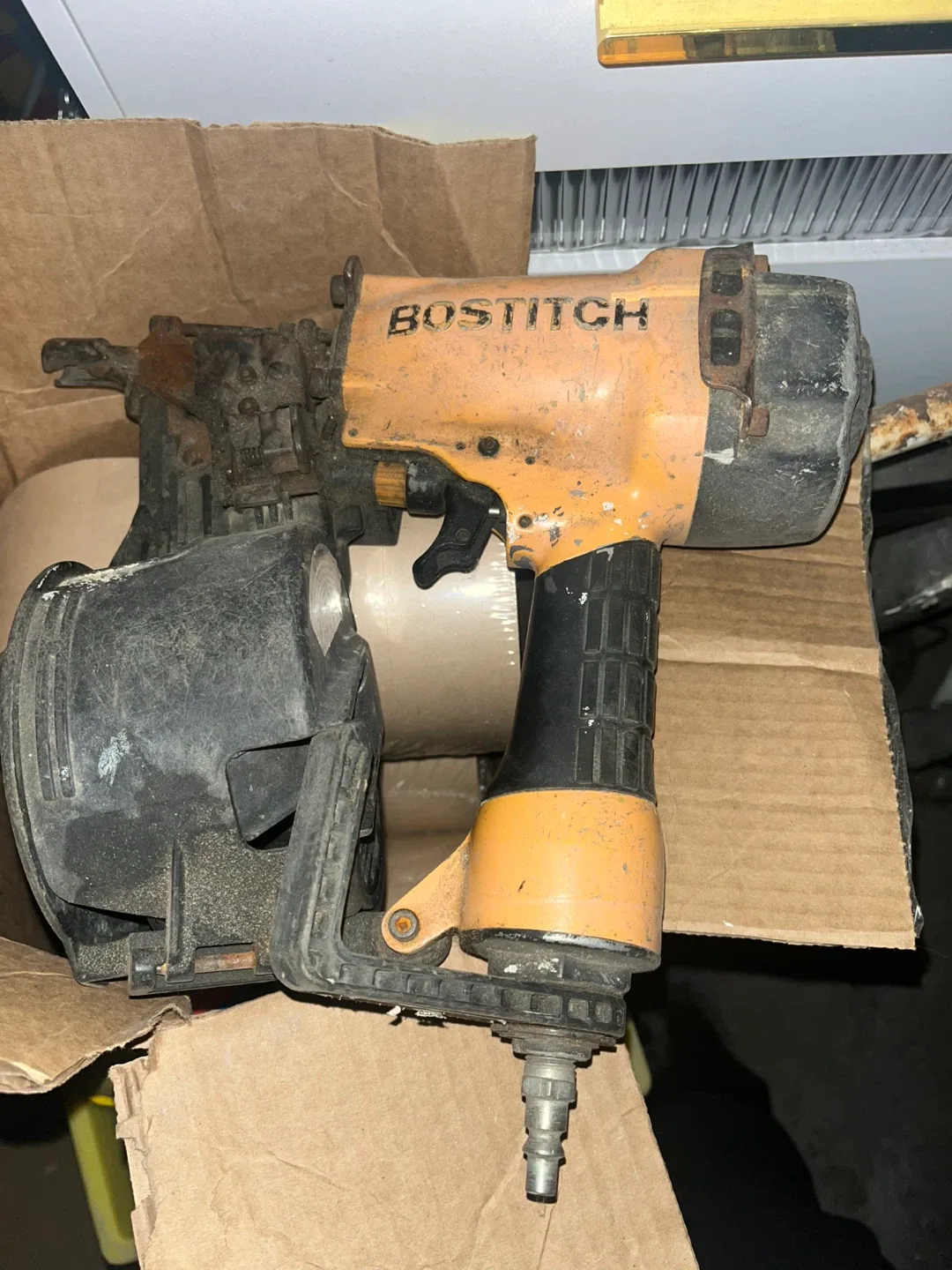 BOSTITCH James hardie Nailer