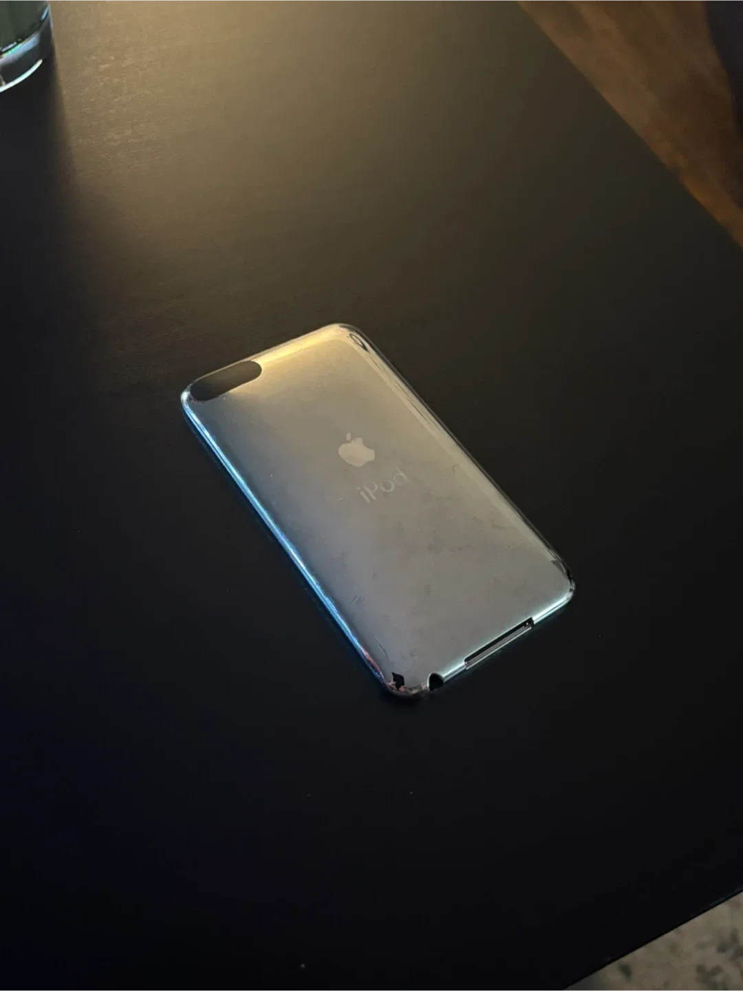 Apple iPod Touch 2nd gen 16gb - Silver image indicator(2)