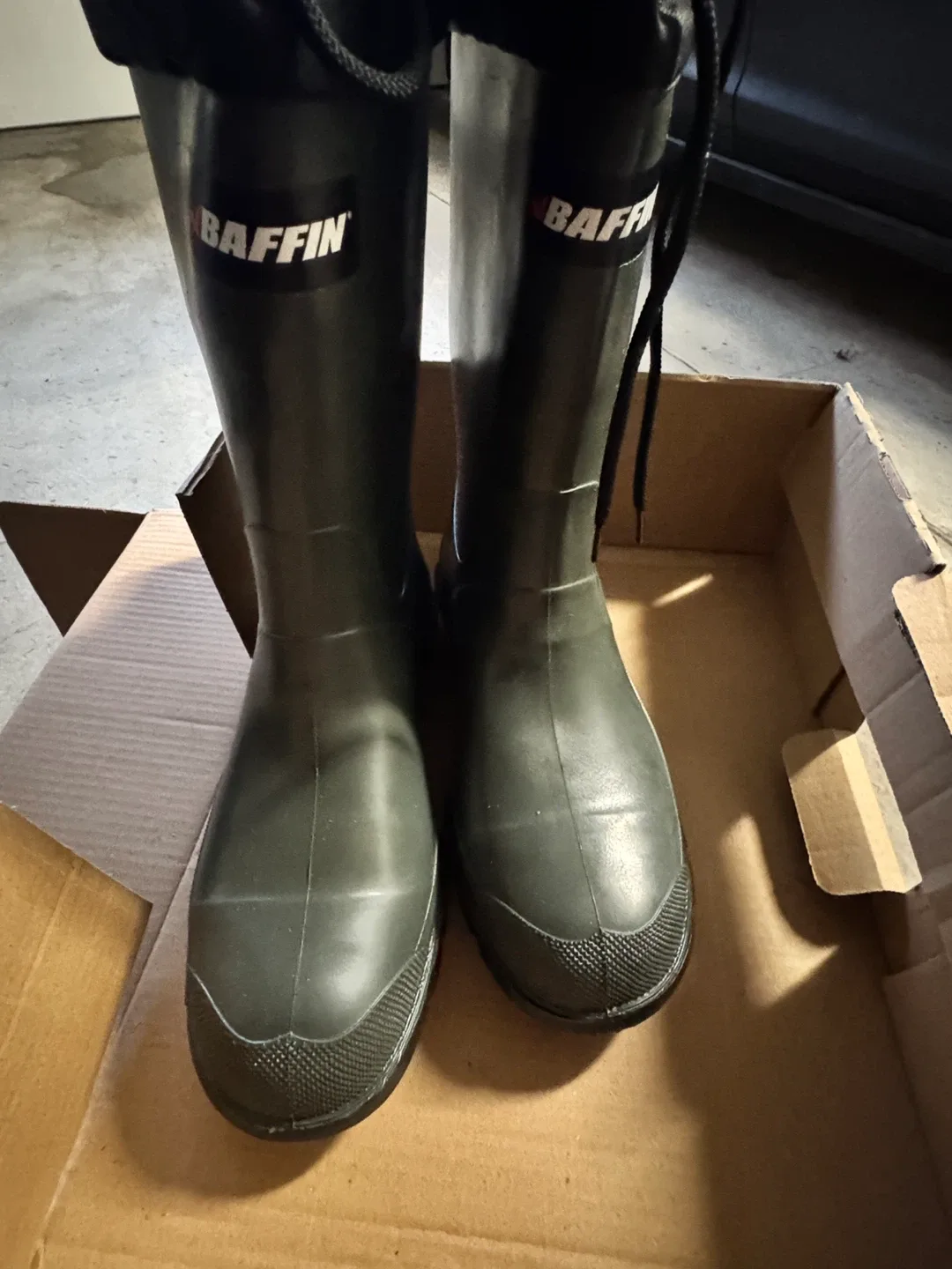 Baffin Hunter PLN Forest/Black Boots - Size 9