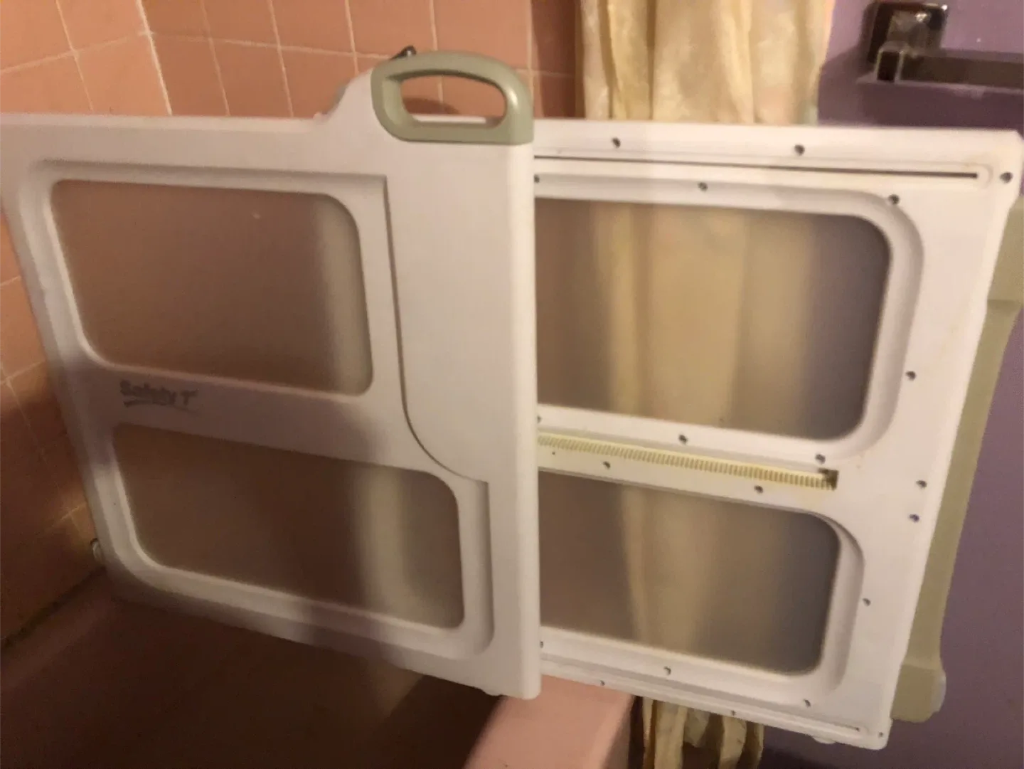 Safety 1st baby gate image indicator(4)