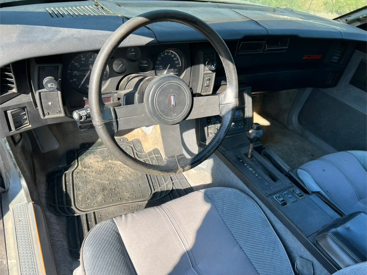 1985 Chevrolet Camaro Z28 image indicator(7)