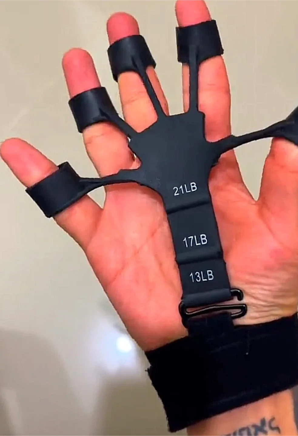 Finger Strengthener Hand Exerciser